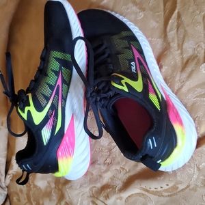 Fila Energized size 7